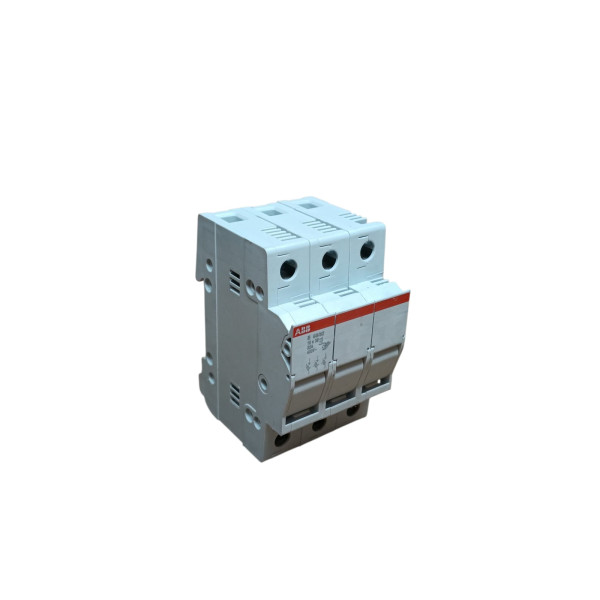 INT SEZ 3P 32A 3MOD E 93/32